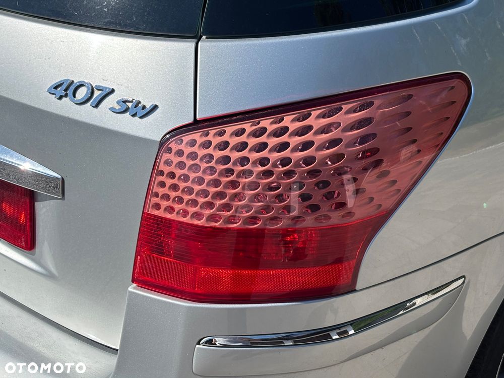 Peugeot 407 2.0 Premium - 12