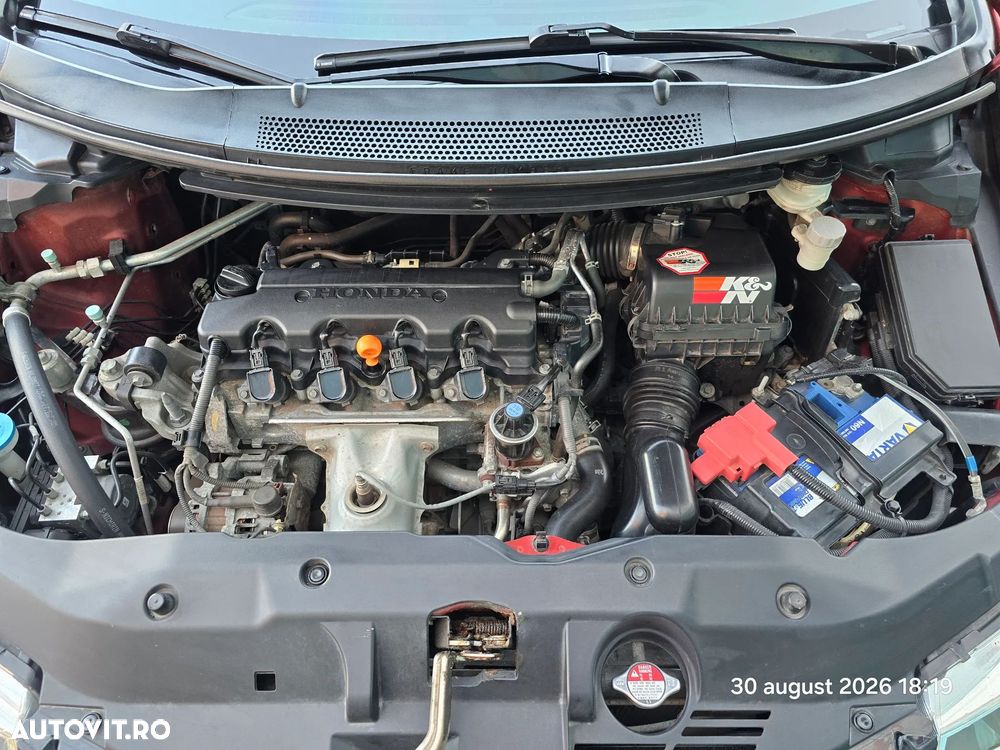 Honda Civic 1.8 i-VTEC MT Elegance - 20