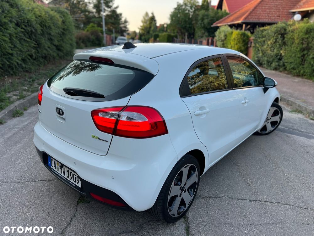 Kia Rio 1.4 ISG Dream-Team Edition - 3