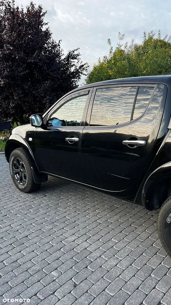 Mitsubishi L200 2.5 DID DC Intense HP - 22
