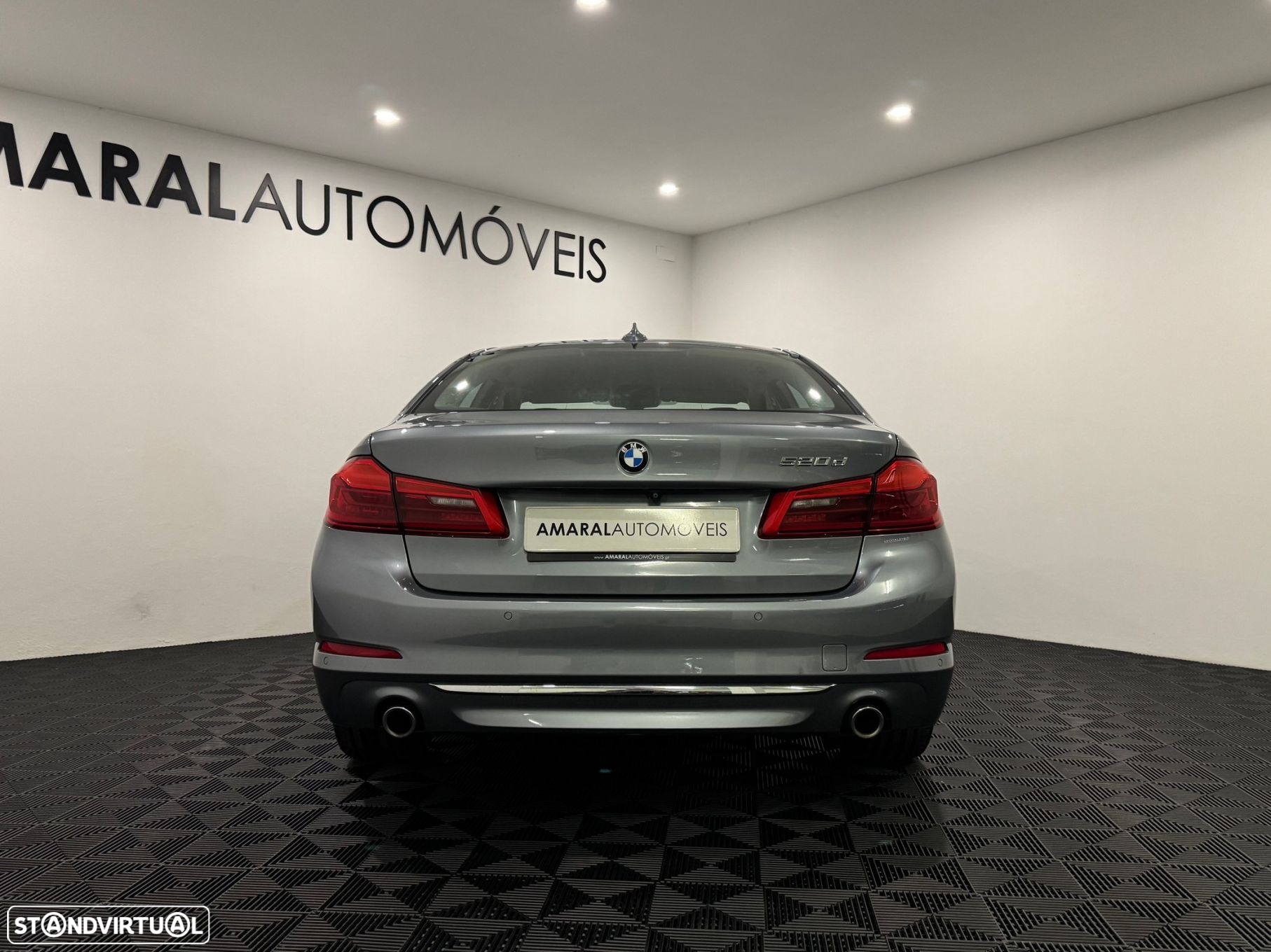 BMW 520 d Line Luxury Auto - 8