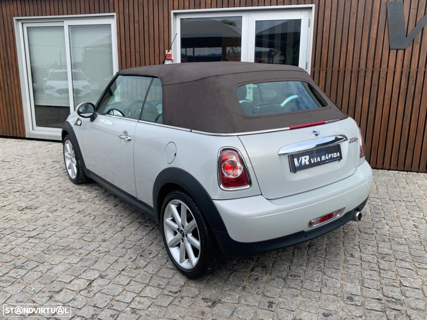 MINI Cabrio Cooper D - 5