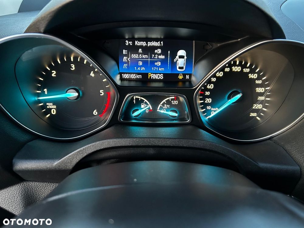 Ford Kuga 2.0 TDCi 4x4 Titanium - 29