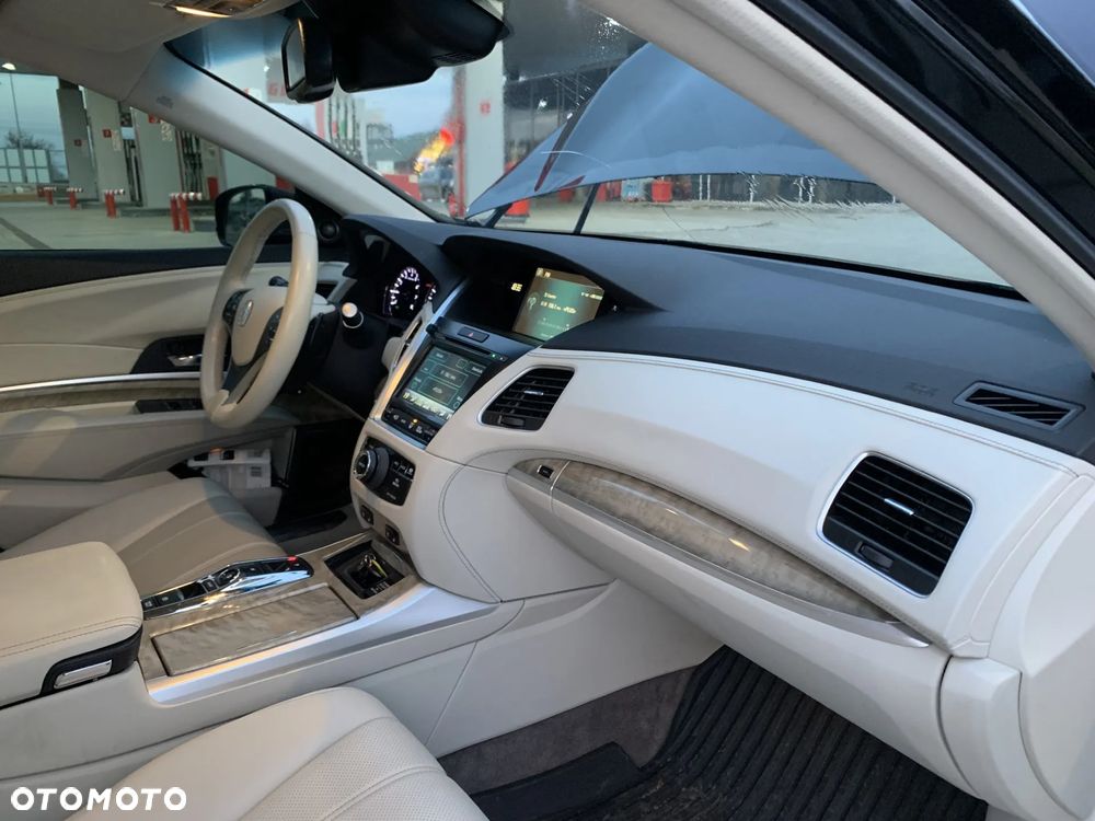 Acura RL - 14