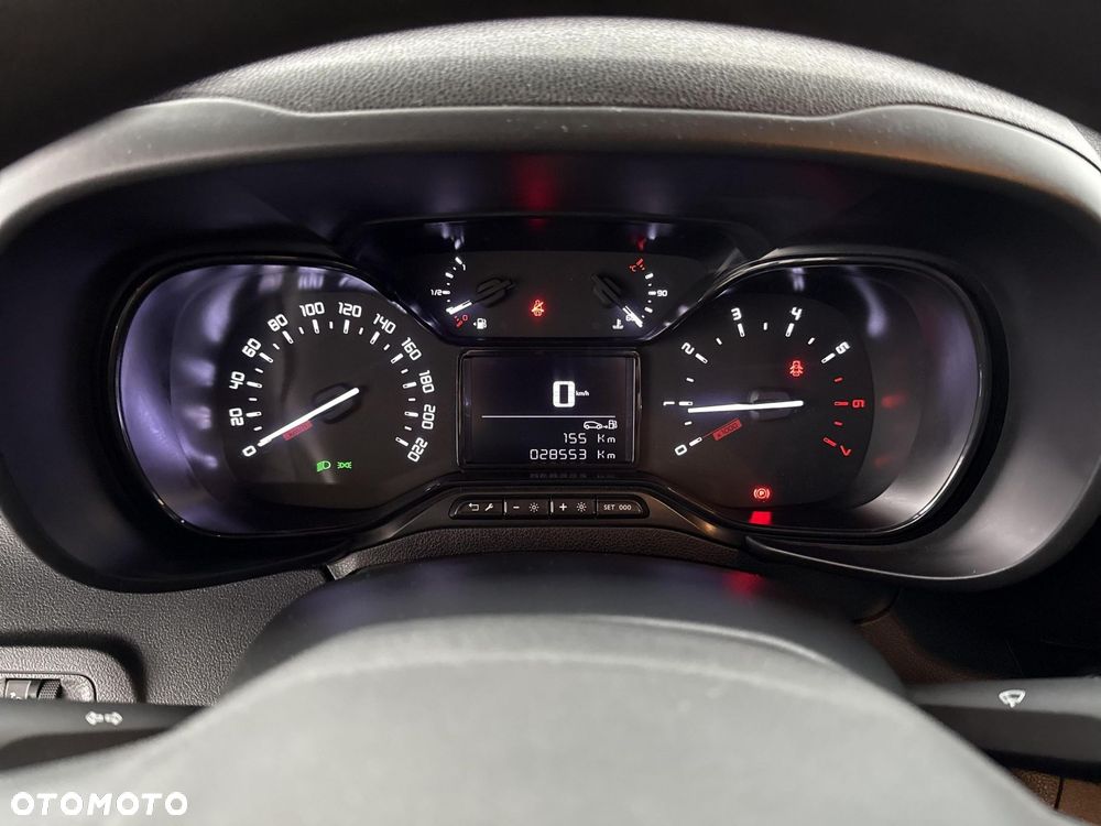 Toyota Proace City - 17