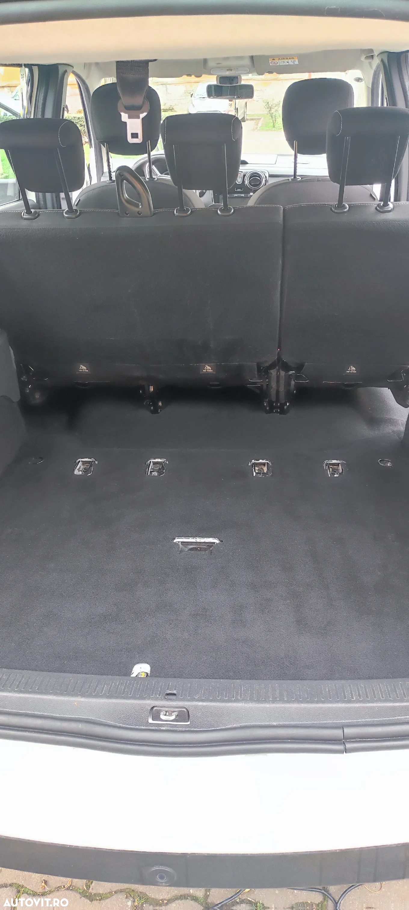 Dacia Lodgy - 7