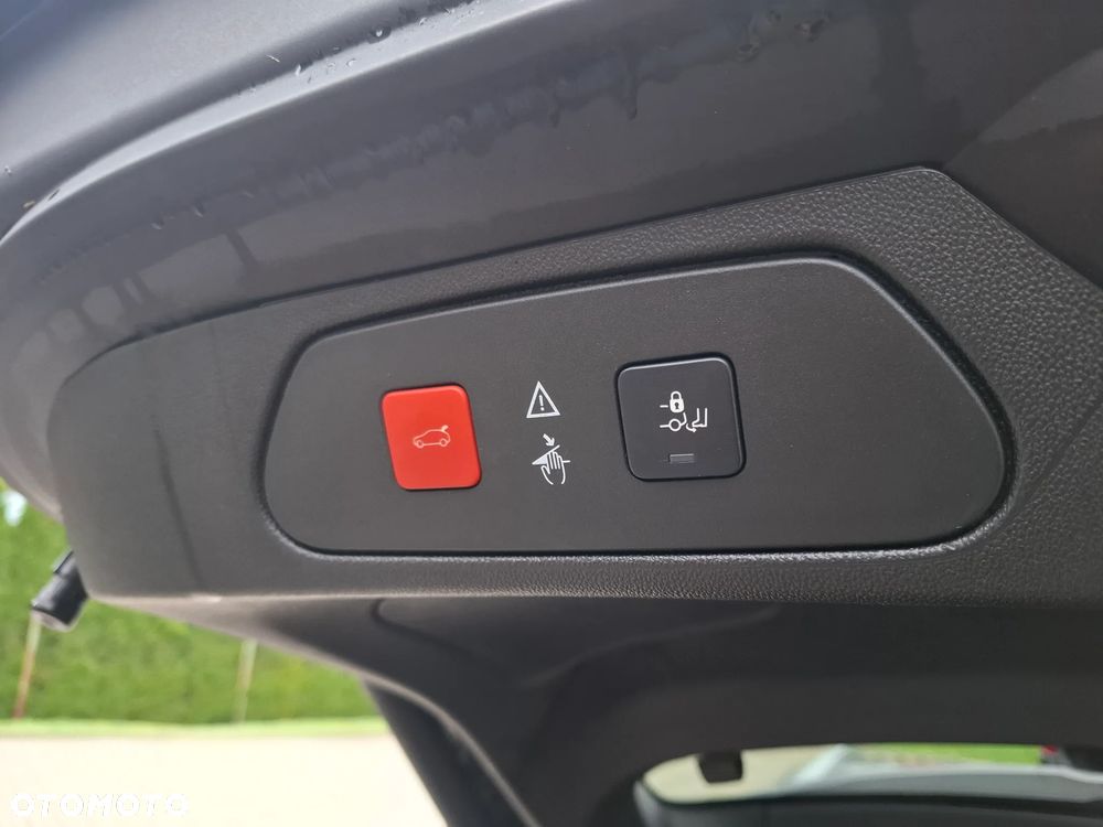 Opel Grandland X 1.2 Start/Stop Business Elegance - 20