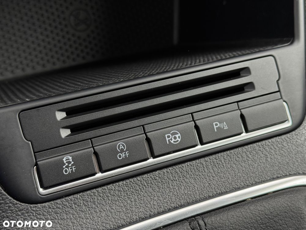 Volkswagen Tiguan 2.0 TDI DPF BlueMotion Technology Cup Sport & Style - 31