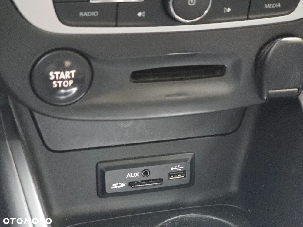 Renault Megane ENERGY TCe 115 Start & Stop Dynamique - 28