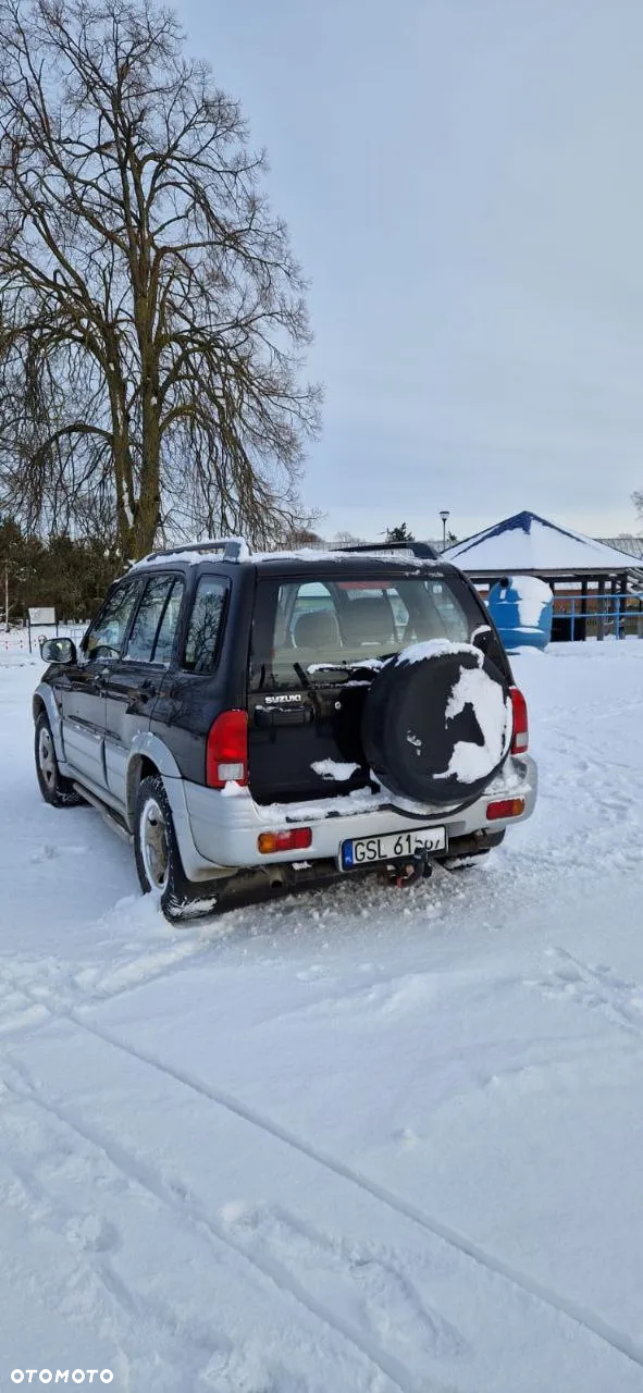 Suzuki Grand Vitara 2.5 V6 - 3