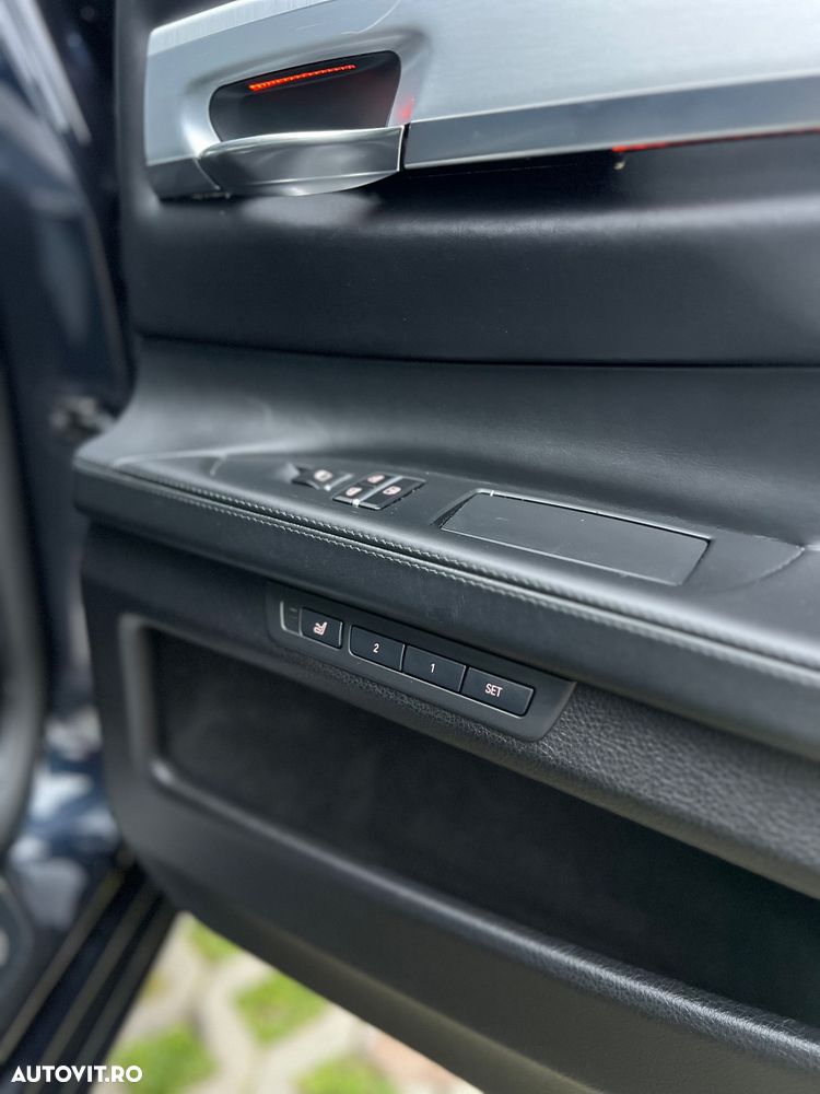 BMW Seria 7 740d xDrive - 10