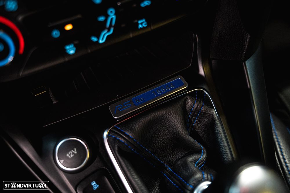Ford Focus 2.3 EcoBoost RS Pack Performance - 14