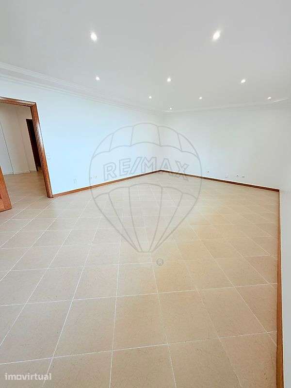 Apartamento T4 para arrendamento - Grande imagem: 3/18