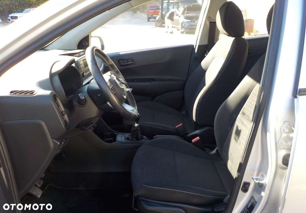 Kia Picanto - 24