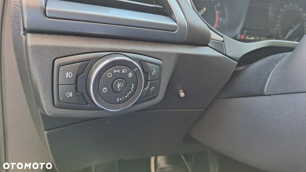 Ford Mondeo 1.5 EcoBoost Silver X (Amb.) - 16