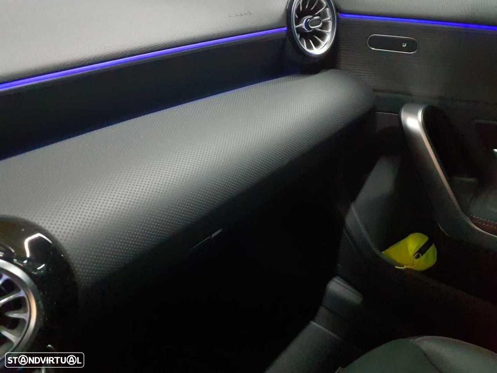 Mercedes-Benz A 200 - 9