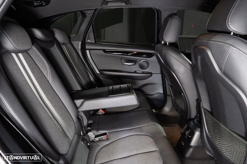 BMW 225xe Active Tourer Line Sport - 33