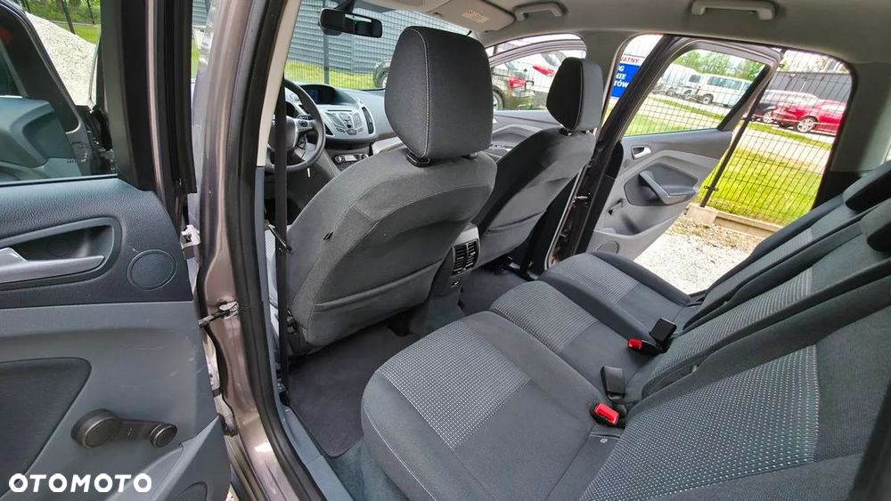 Ford C-MAX - 22