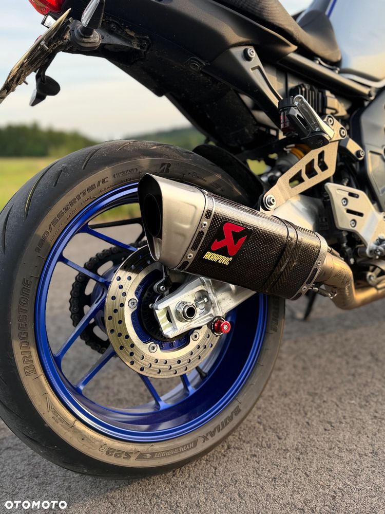 Yamaha MT - 8