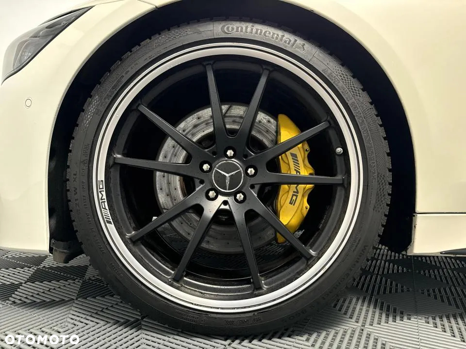 Mercedes-Benz AMG GT 53 4-Matic+ - 9