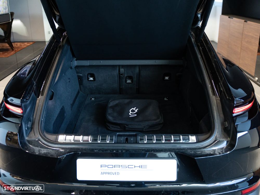 Porsche Panamera 4S E-Hybrid - 44