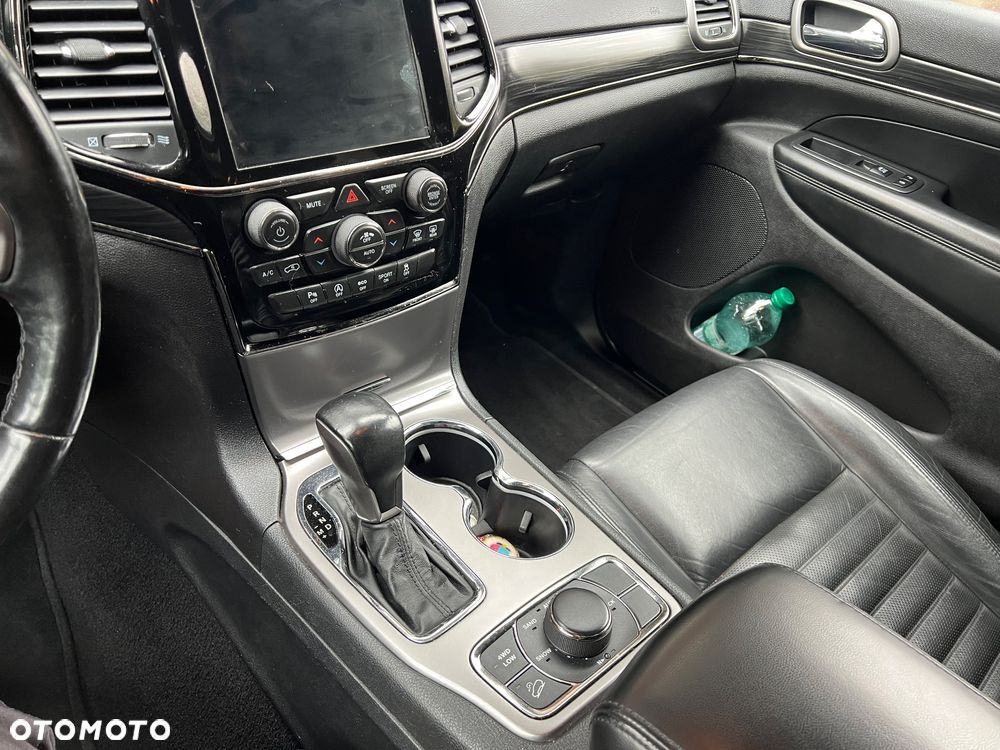 Jeep Grand Cherokee 3.6 V6 Pentastar 4WD Automatik Summit - 28