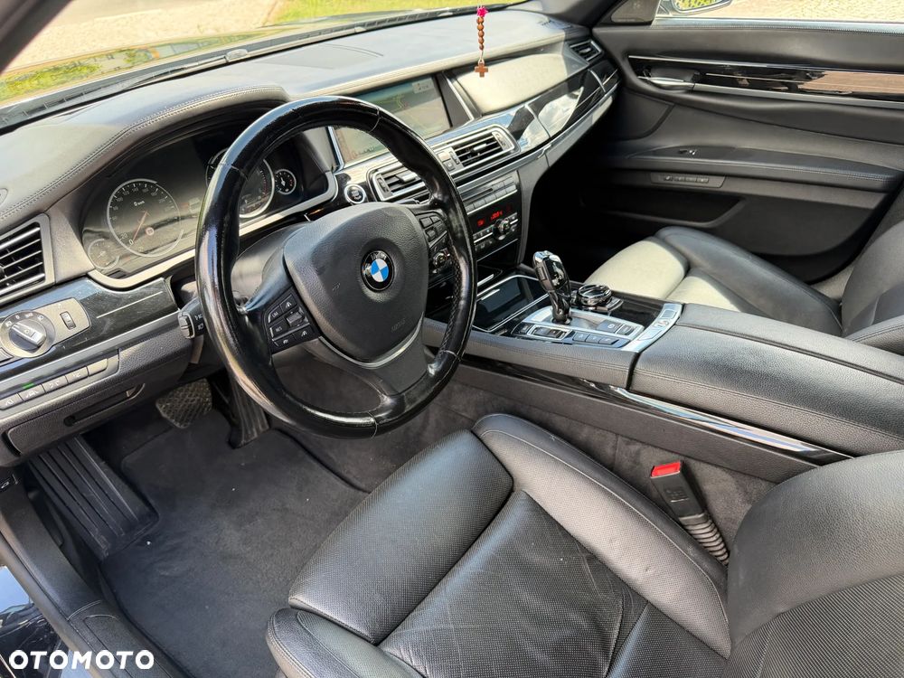 BMW Seria 7 740d xDrive Edition Exclusive - 20