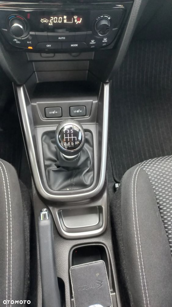 Suzuki Vitara 1.4 Boosterjet SHVS Premium 2WD - 26