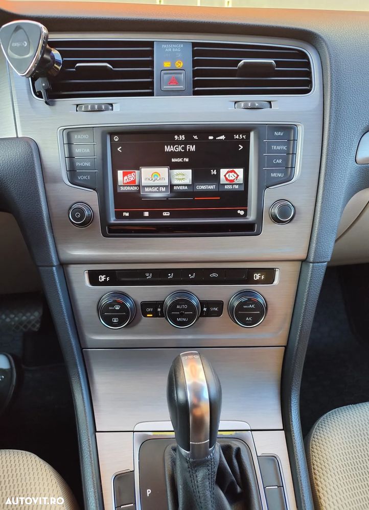 Volkswagen Golf 1.6 TDI DPF BMT DSG Comfortline - 8