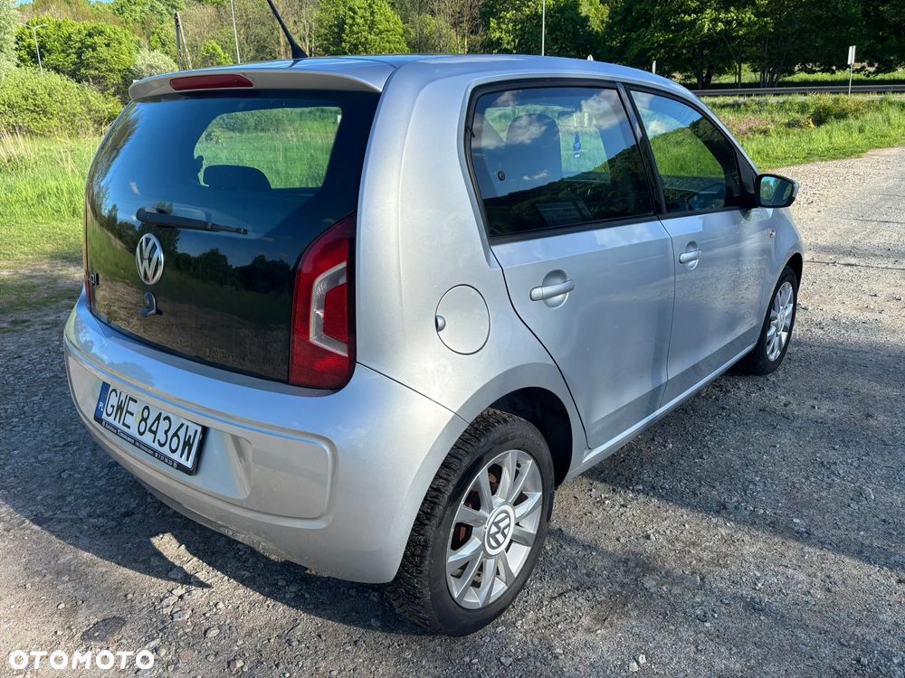 Volkswagen up! club - 12