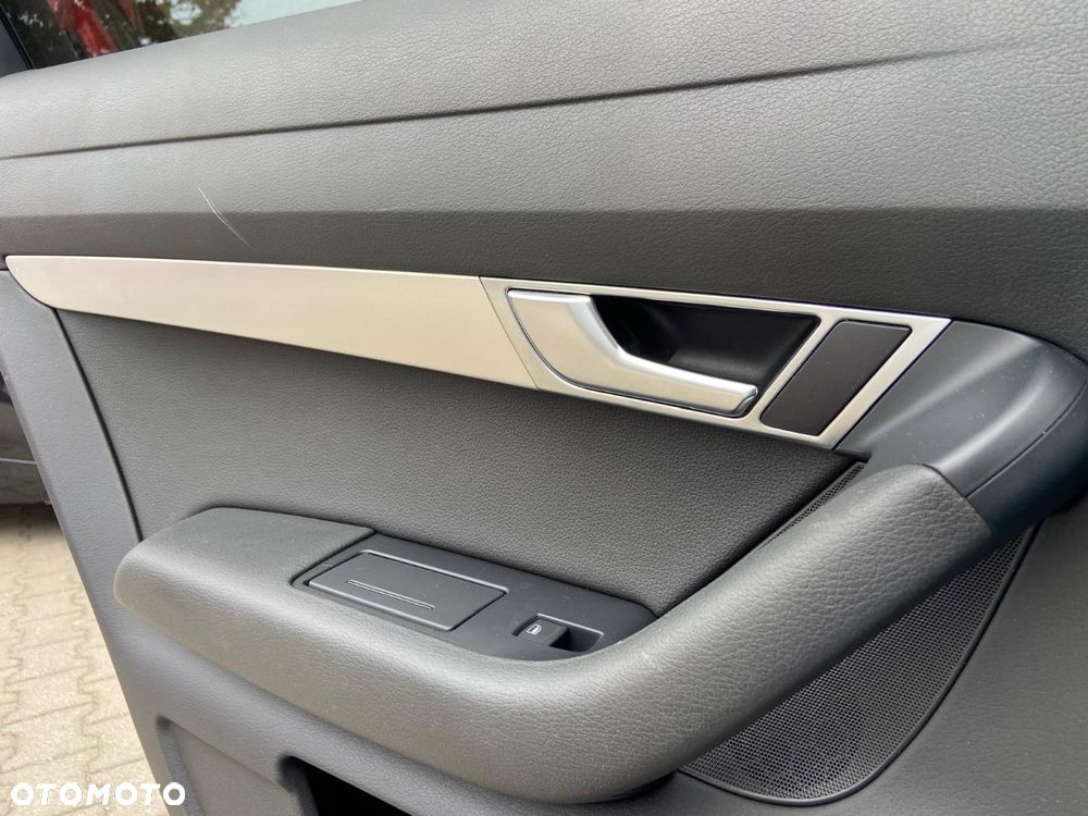 Audi A6 Avant 2.0 TFSI Multitronic - 28