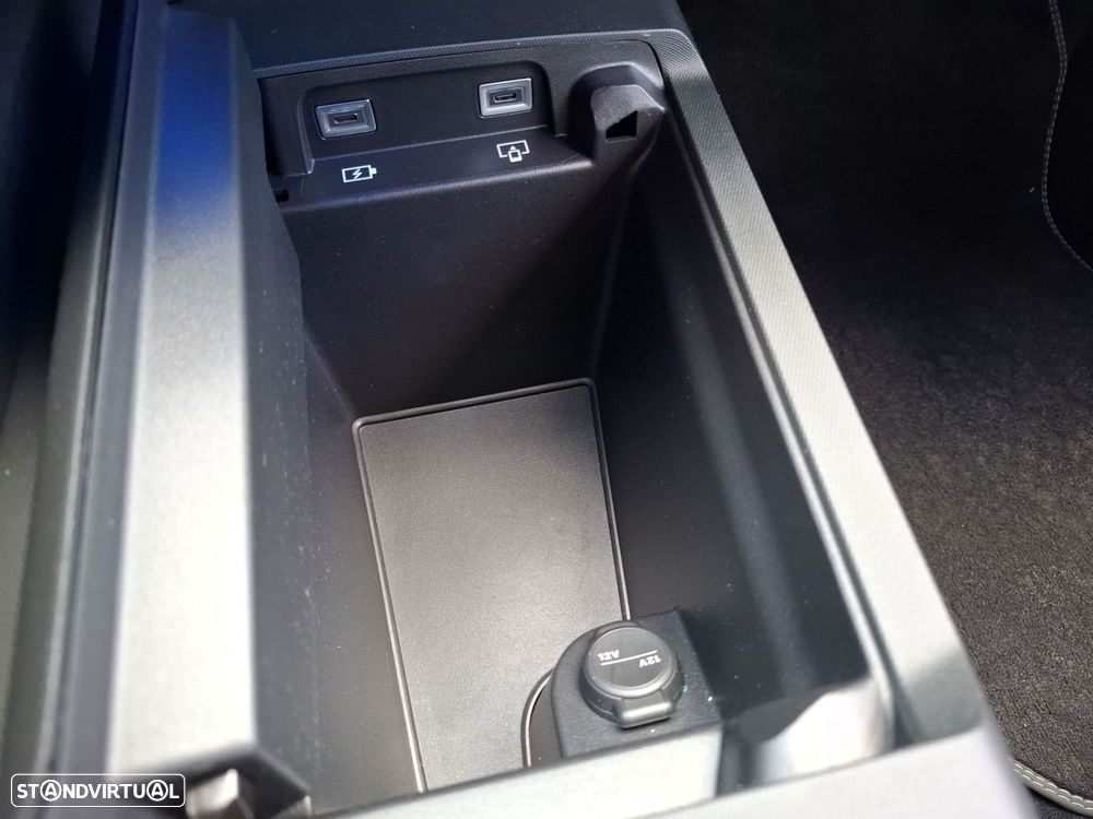 Peugeot 5008 1.2 Hybrid GT e-DCS6 - 25