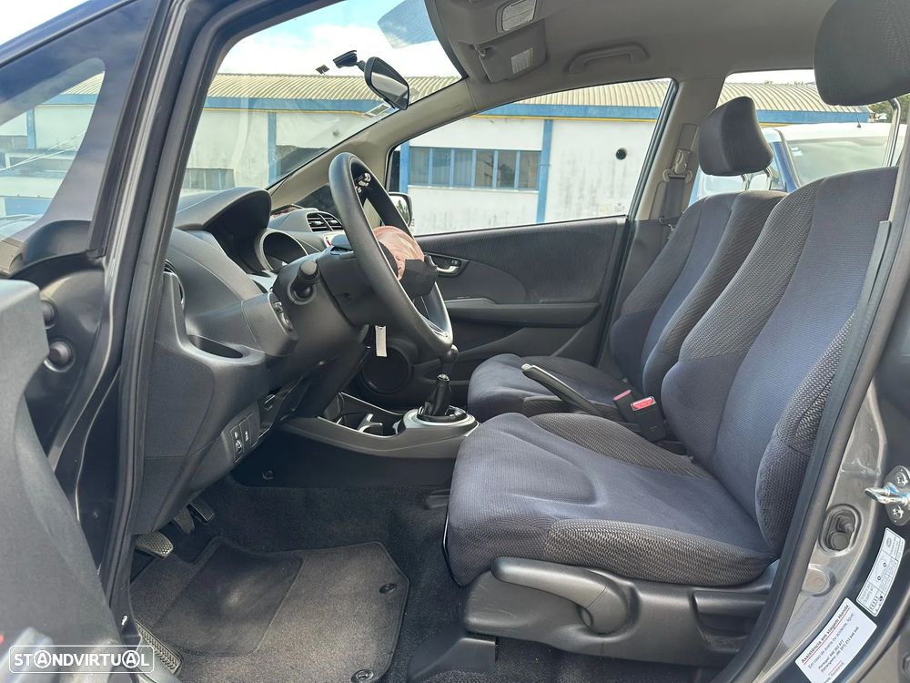 Honda Jazz III 1.3 100 cv de 2011 para peças - 9