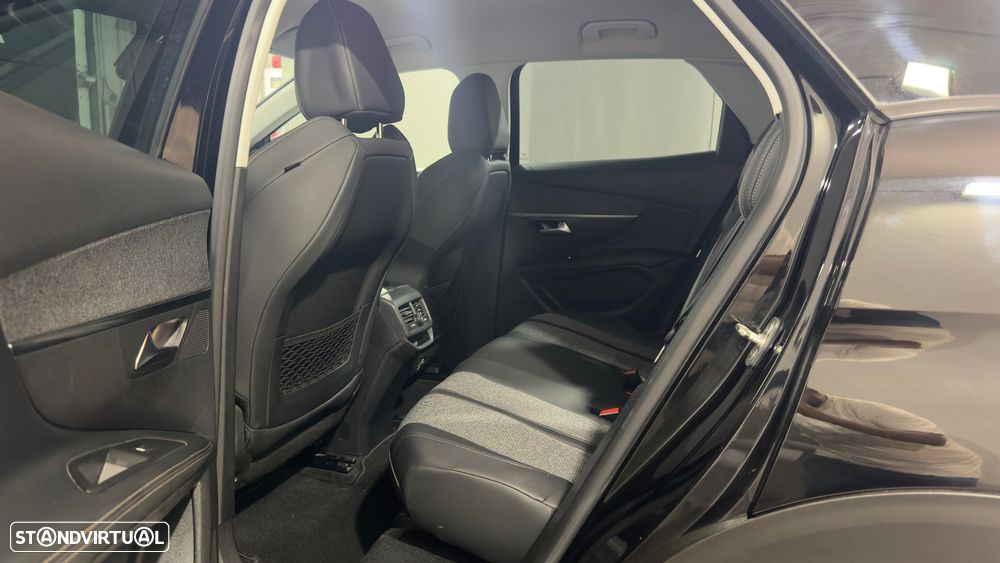 Peugeot 3008 1.2 PureTech Allure J18 - 13