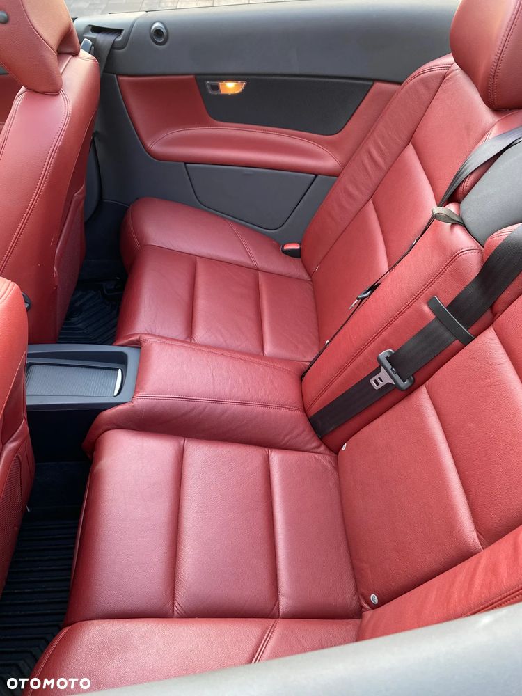 Volvo C70 2.0D Summum - 16