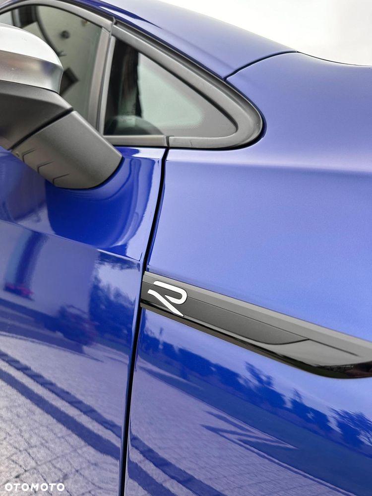 Volkswagen Golf - 11