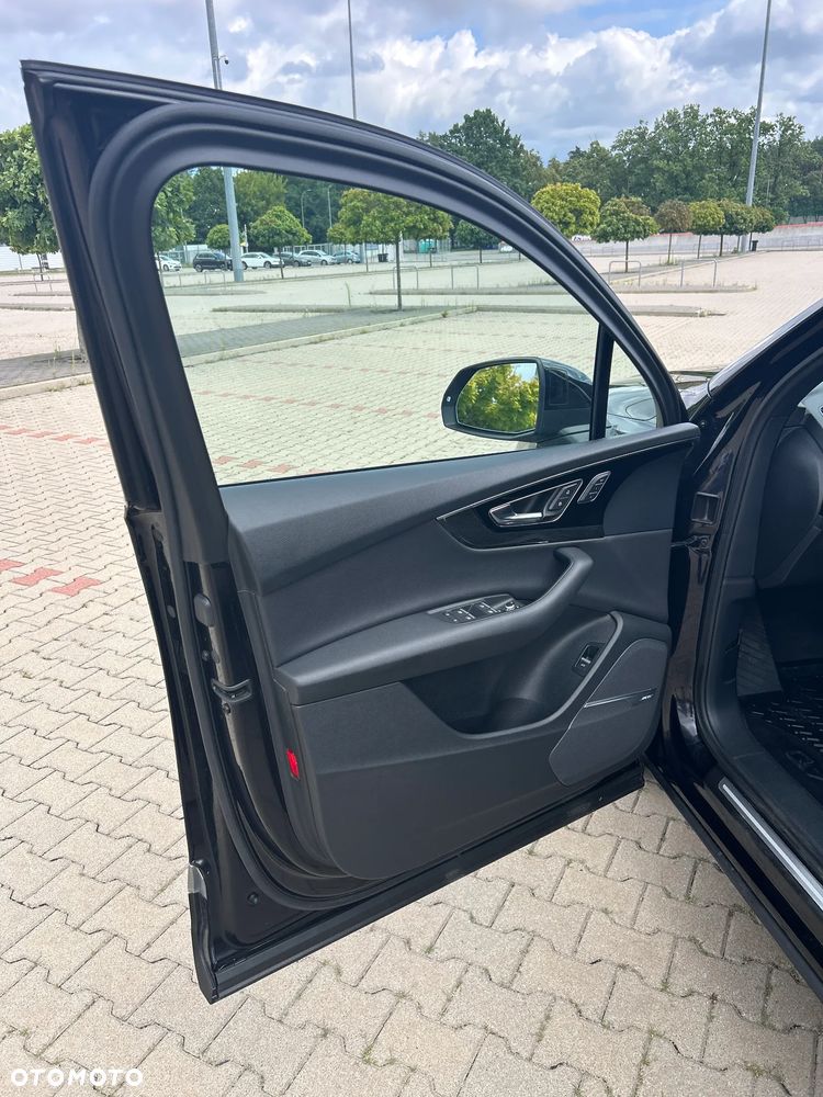 Audi Q7 3.0 TFSI Quattro Tiptronic - 11