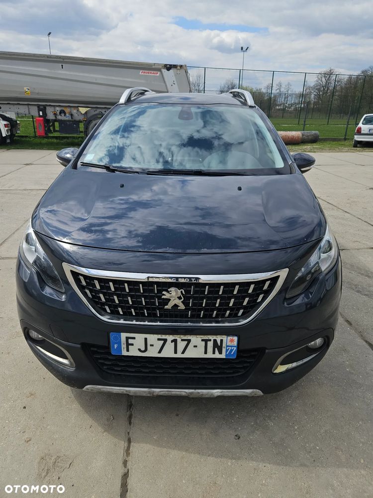 Peugeot 2008 - 9