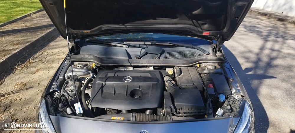 Mercedes-Benz A 180 CDI BE Edition AMG Line - 10