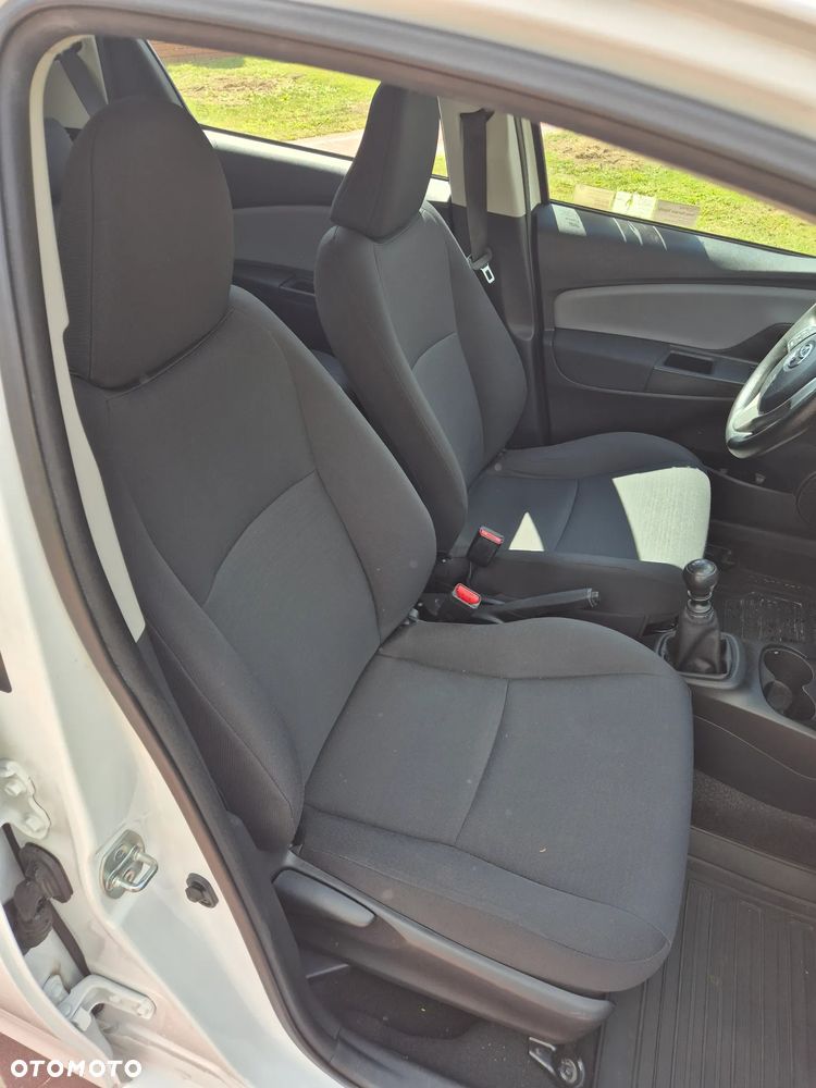 Toyota Yaris 1.4 D-4D Active EU6 - 21