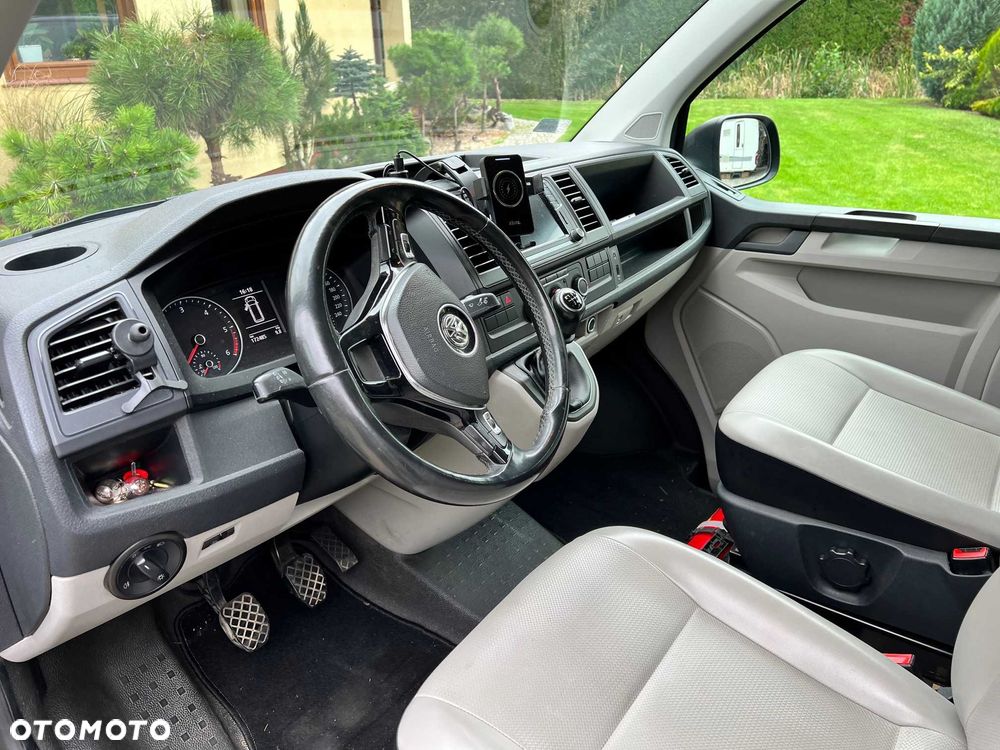 Volkswagen Transporter - 6