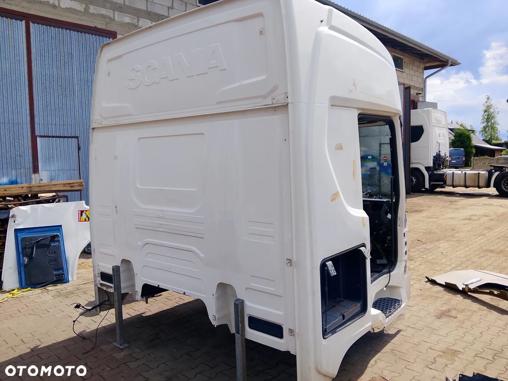 Kabina scania r - 2