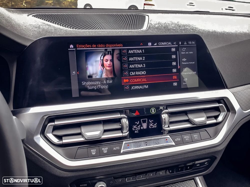 BMW 318 d Pack Desportivo M Auto - 15