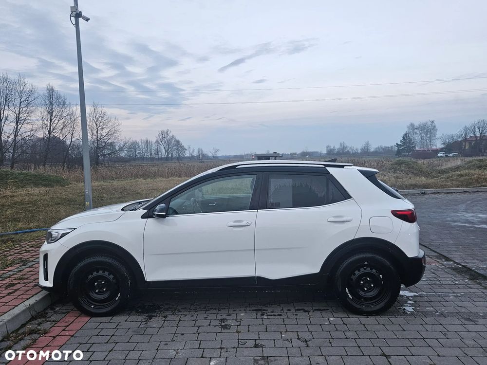 Kia Stonic 1.4 L - 7