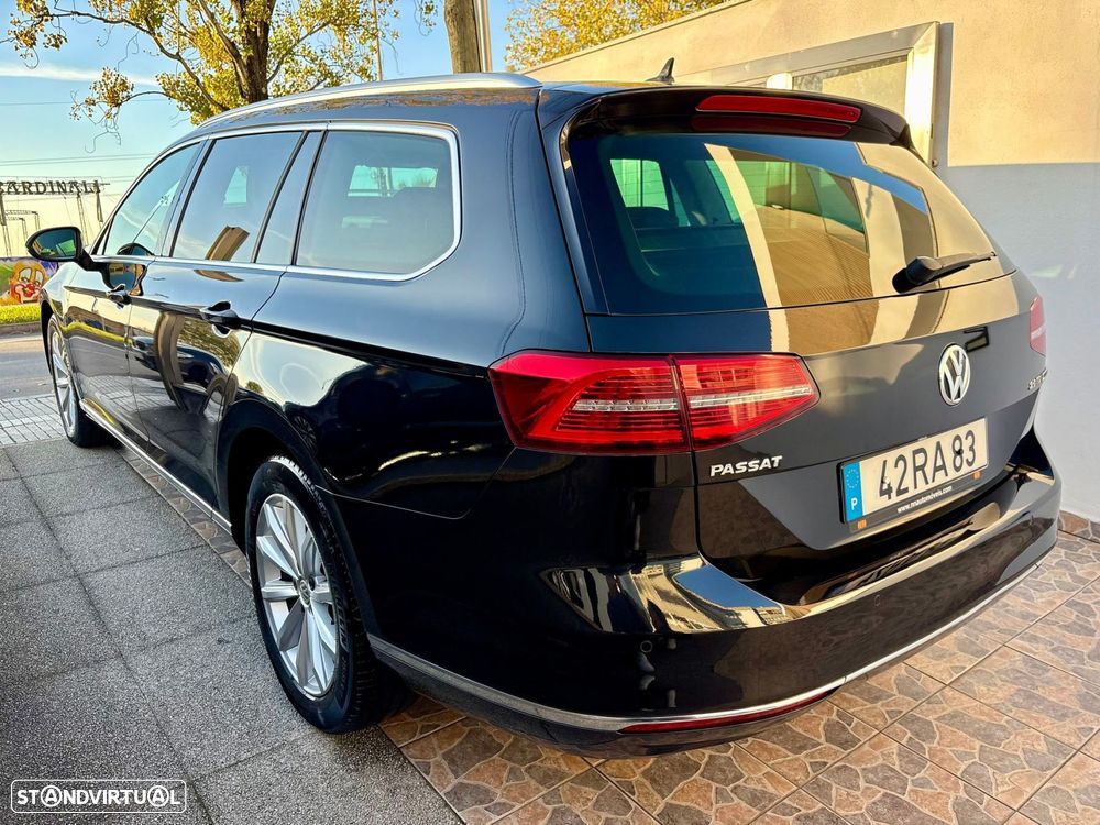 VW Passat Variant 2.0 TDi Highline DSG - 2