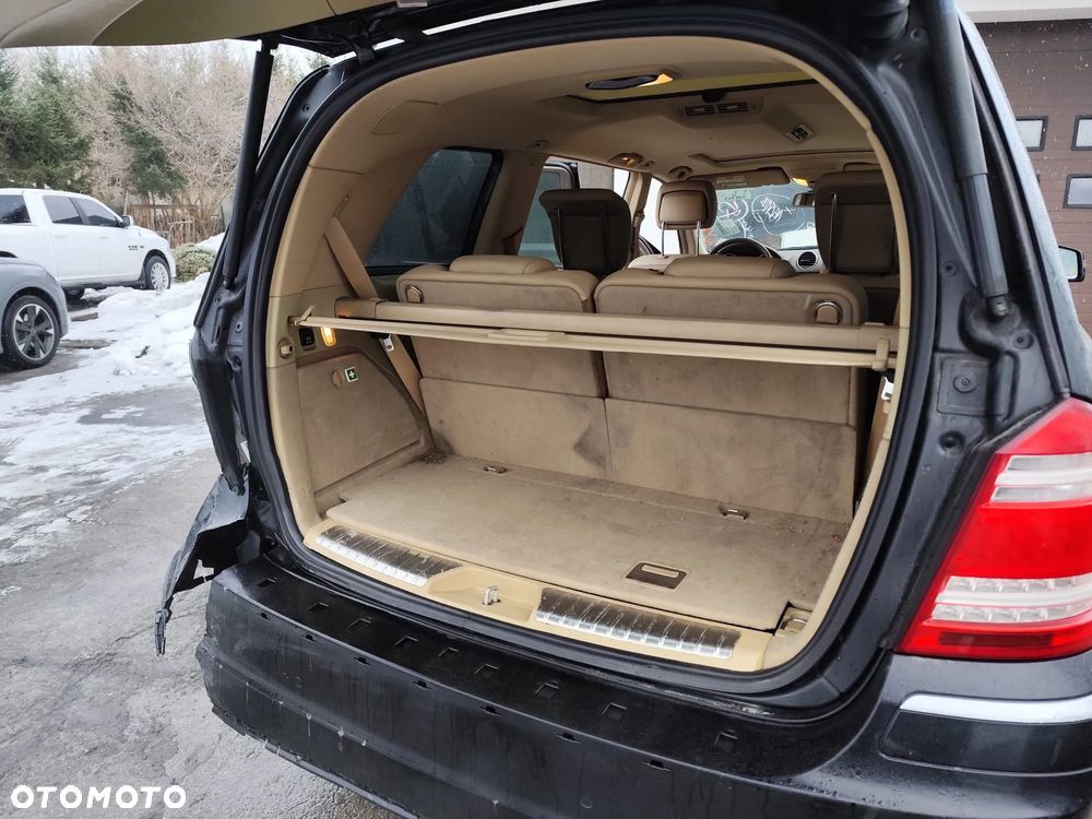 Mercedes-Benz GL 450 4Matic 7G-TRONIC - 14