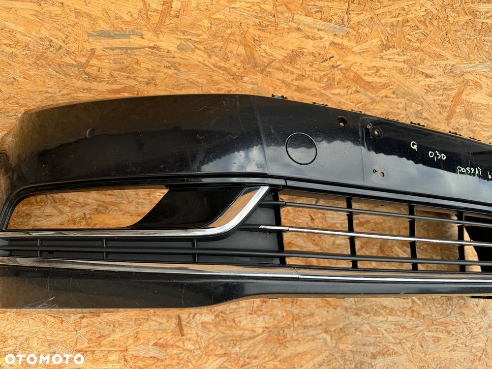 ZDERZAK PRZÓD PRZEDNI VW VOLKSWAGEN PASSAT B7 HIGH-LINE 4PDC KRATKA 3AA807221 ORYGINAŁ - 6