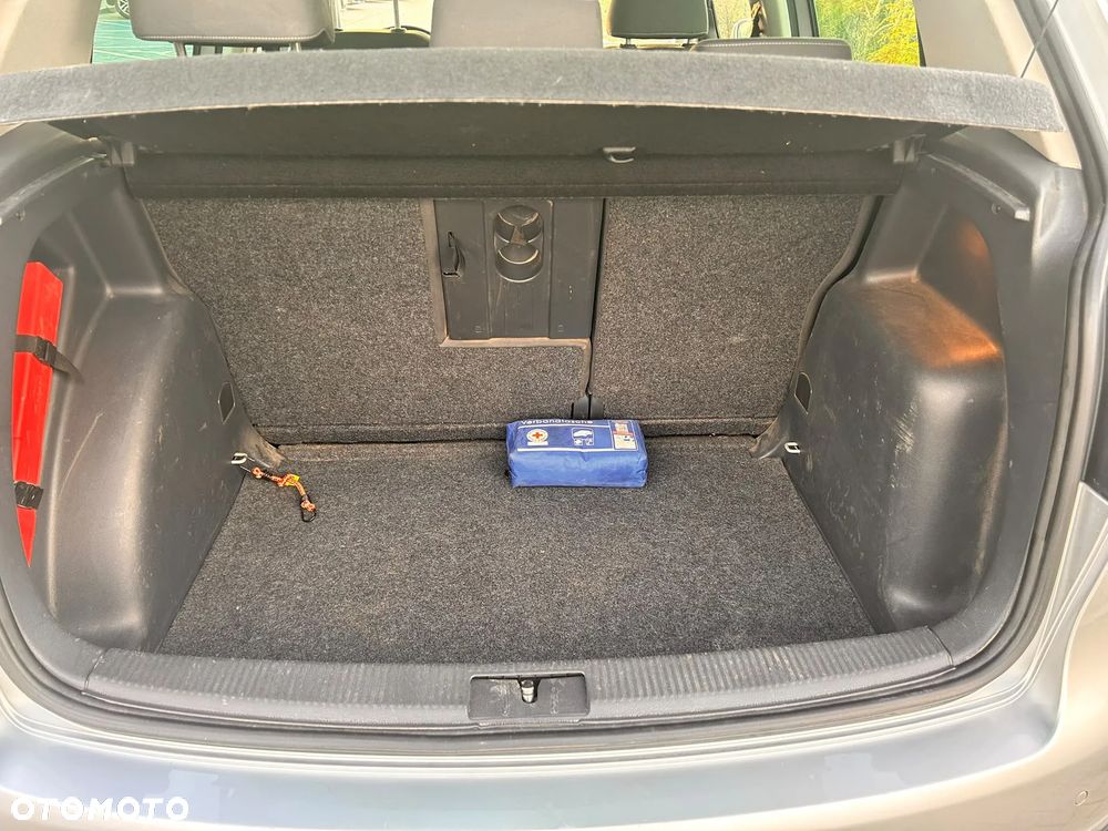 Volkswagen Golf Plus - 10