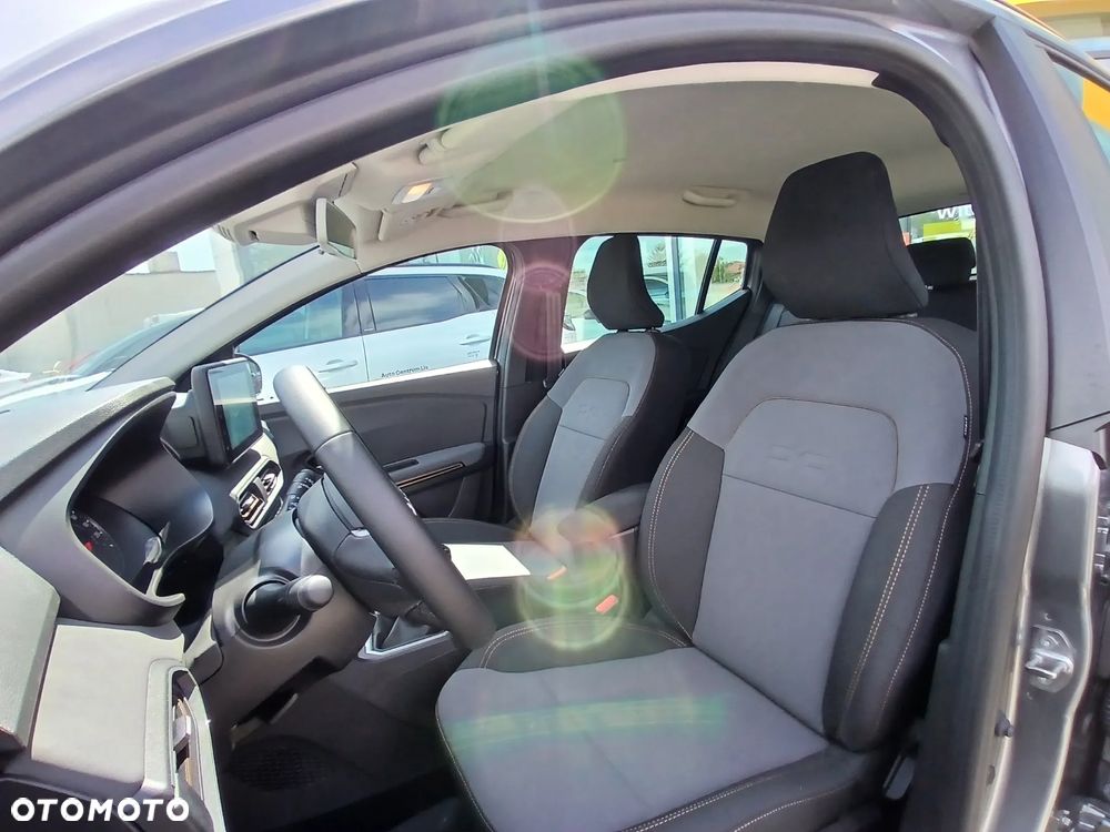 Dacia Sandero - 9