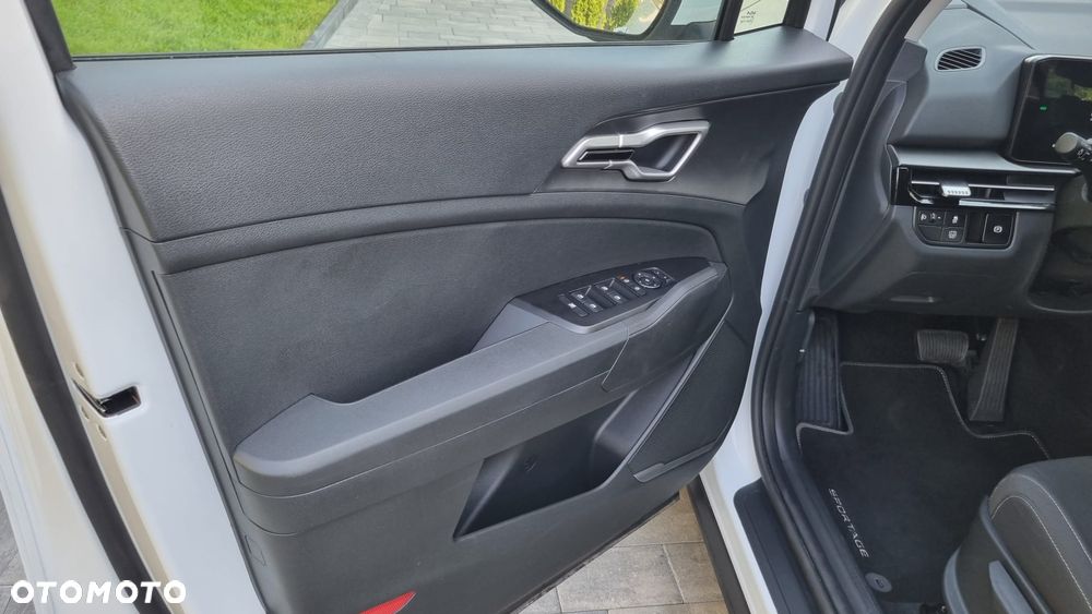 Kia Sportage 1.6 T-GDI HEV Business Line 2WD - 19